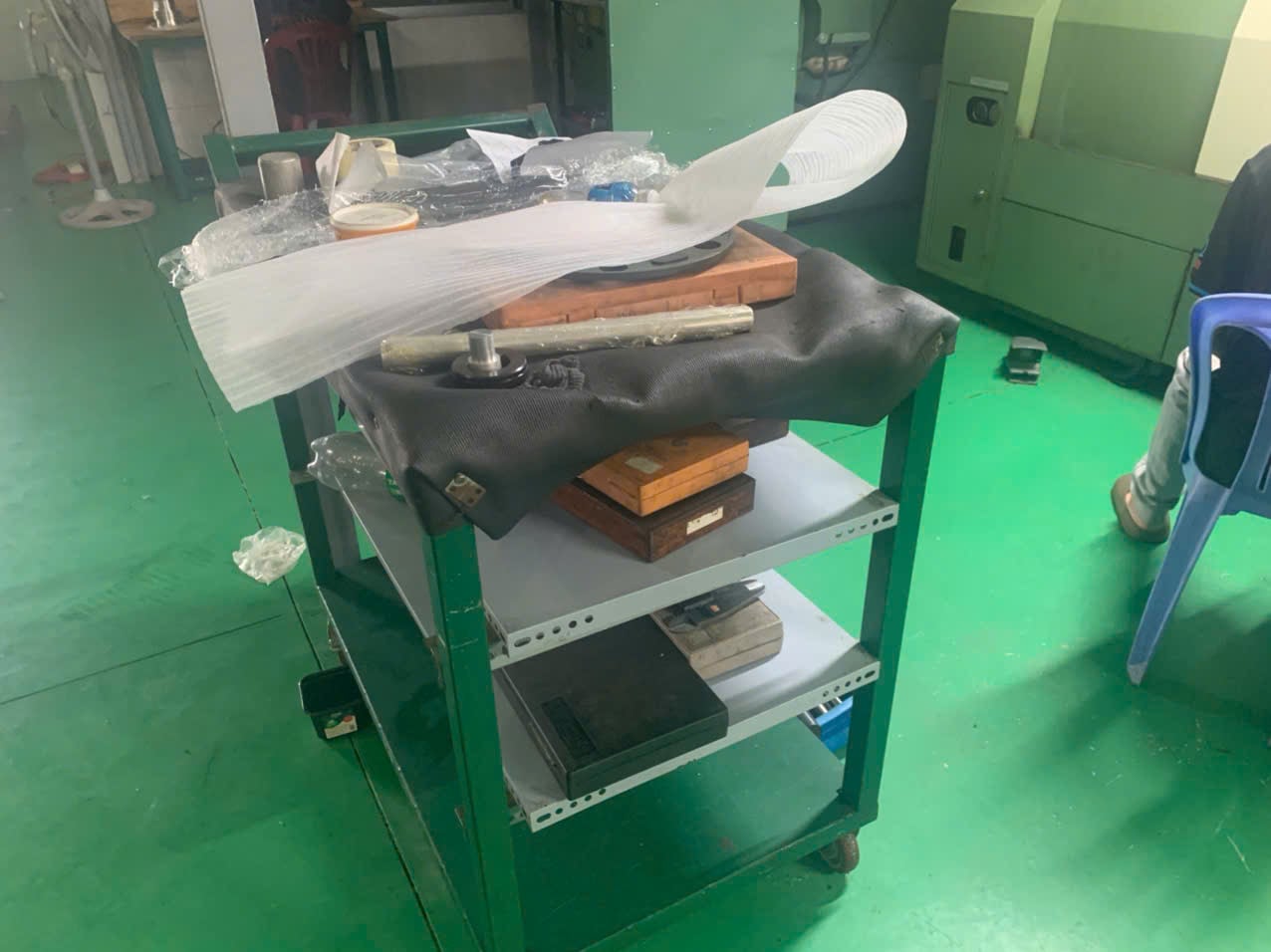 Workbench 2.jpg